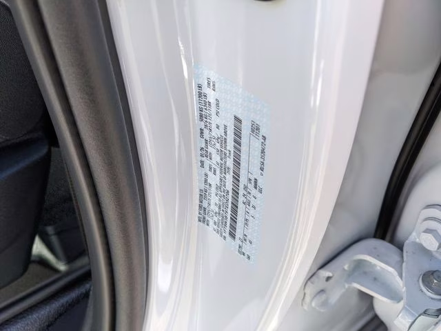 2026 Oxford White Ford Super Duty F-350 SRW XL 4X4 Truck