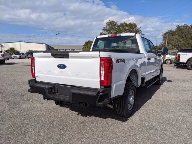 2026 Oxford White Ford Super Duty F-350 SRW XL 4X4 Truck