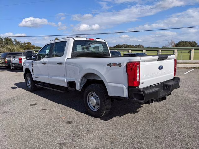 2026 Oxford White Ford Super Duty F-350 SRW XL 4X4 Truck