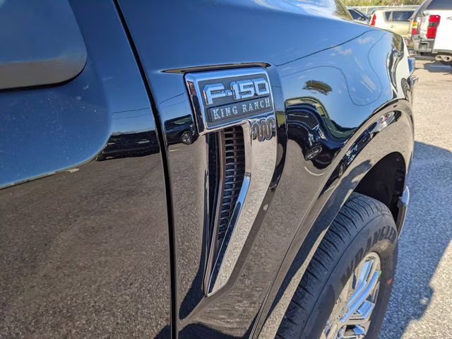 2026 Agate Black Metallic Ford F-150 King Ranch 4X4 Truck