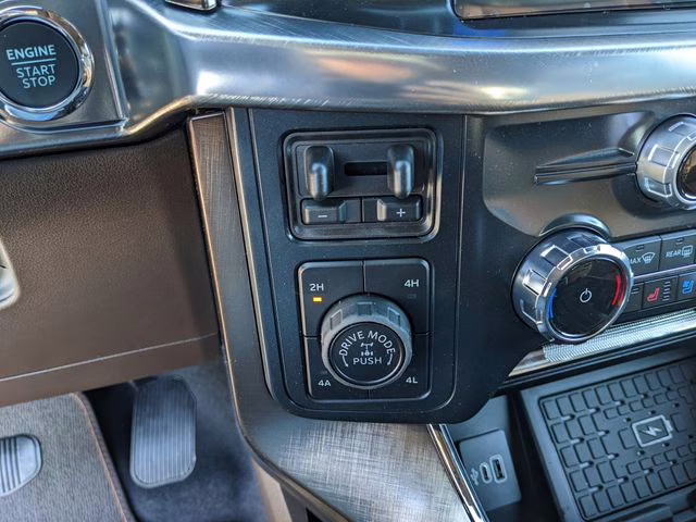 2026 Agate Black Metallic Ford F-150 King Ranch 4X4 Truck