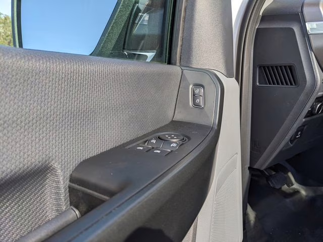 2026 Oxford White Ford F-150 XL RWD Truck