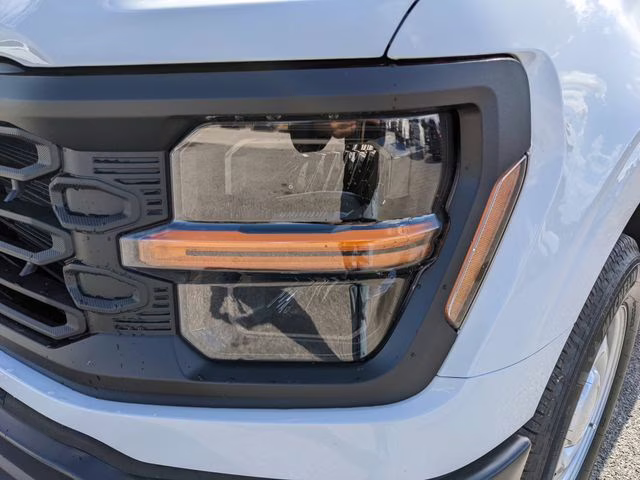 2026 Oxford White Ford F-150 XL RWD Truck