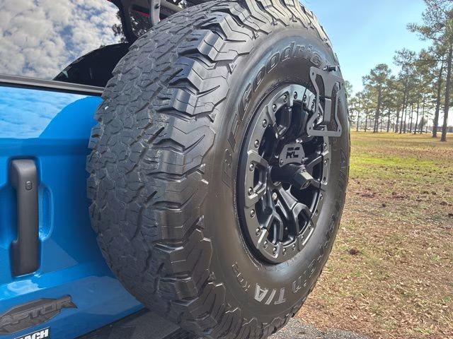2022 Blue Metallic Ford Bronco Raptor 4X4 SUV