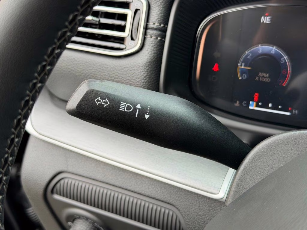 2026 Baltic Gray Metallic Clearcoat Jeep Grand Wagoneer Base 4X4 SUV