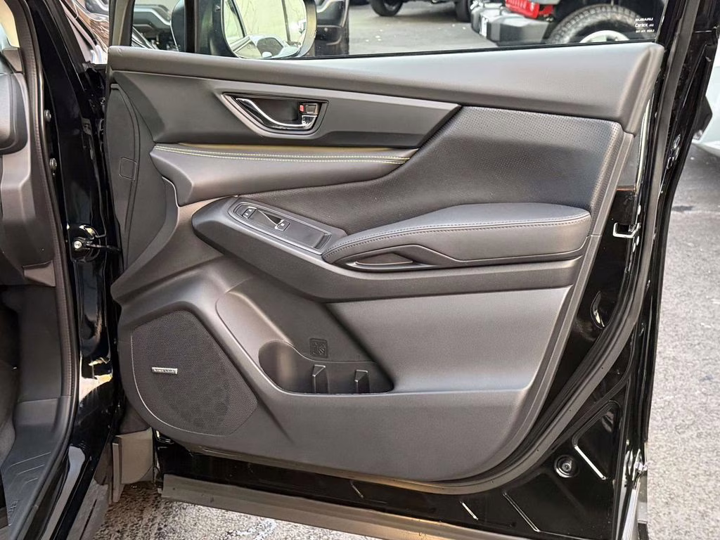 2026 Crystal Black Silica Subaru Ascent Onyx Edition Touring AWD SUV