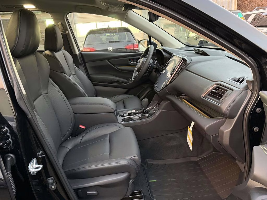 2026 Crystal Black Silica Subaru Ascent Onyx Edition Touring AWD SUV