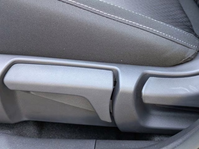 2026 Labrador Black Pearl Mitsubishi Outlander ES FWD SUV