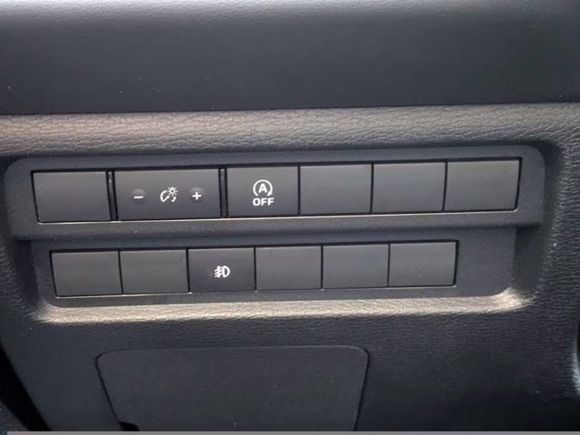 2026 Labrador Black Pearl Mitsubishi Outlander ES FWD SUV