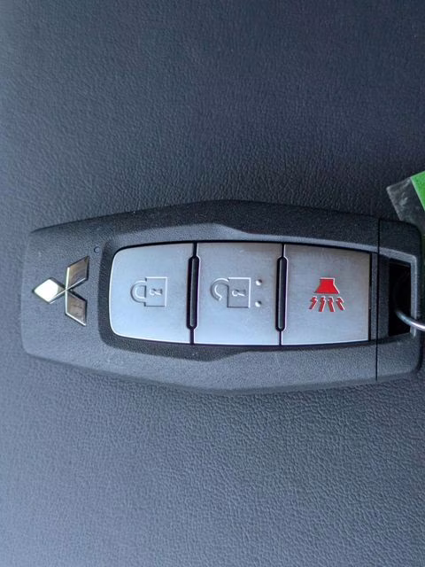 2026 Labrador Black Pearl Mitsubishi Outlander ES FWD SUV