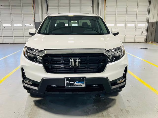 2026 Platinum White Honda Ridgeline RTL AWD Truck