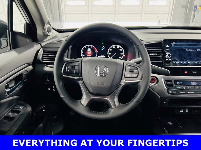 2026 Platinum White Honda Ridgeline RTL AWD Truck