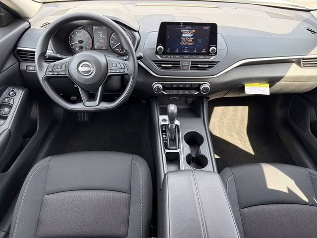 2025 Glacier White Nissan Altima 2.5 S FWD Sedan