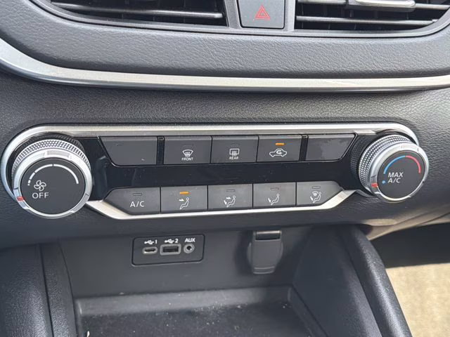 2025 Glacier White Nissan Altima 2.5 S FWD Sedan