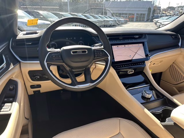 2026 Bright White Clearcoat Jeep Grand Cherokee Limited RWD SUV