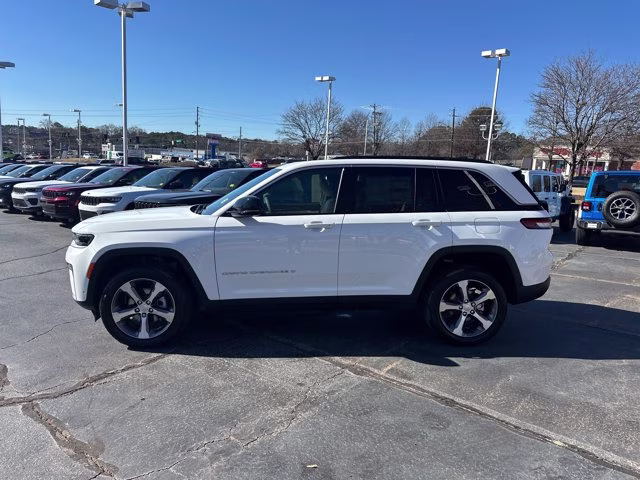 2026 Bright White Clearcoat Jeep Grand Cherokee Limited RWD SUV