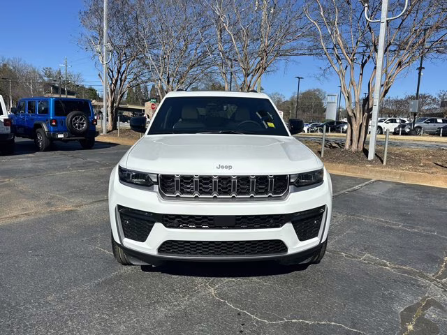 2026 Bright White Clearcoat Jeep Grand Cherokee Limited RWD SUV