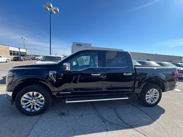 2025 Black Metallic Ford F-150 Lariat 4X4 Truck