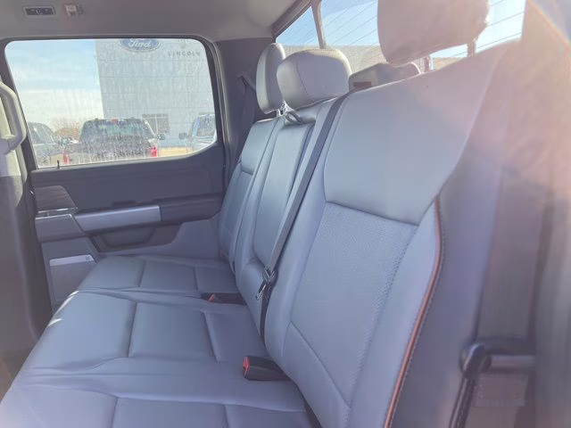 2025 Black Metallic Ford F-150 Lariat 4X4 Truck