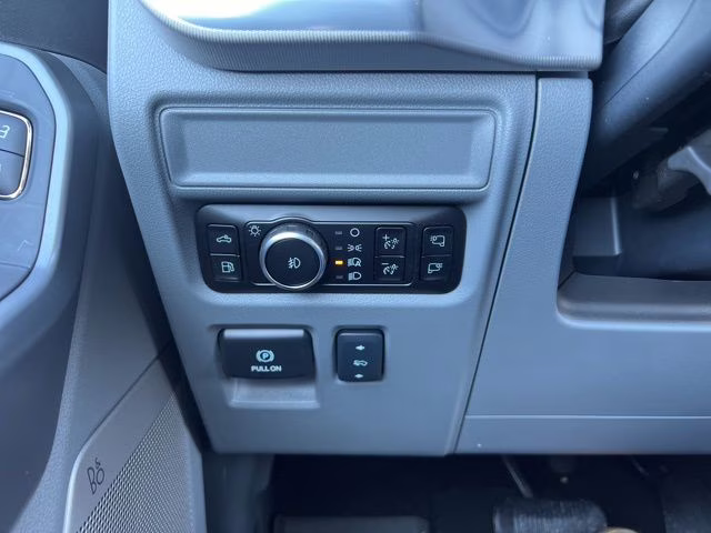 2025 Black Metallic Ford F-150 Lariat 4X4 Truck