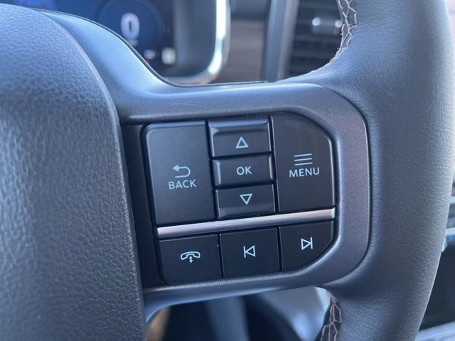 2025 Black Metallic Ford F-150 Lariat 4X4 Truck