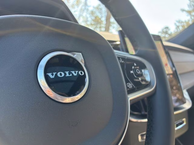 2026 Vapour Grey Volvo XC90 B6 Plus 7-Seater AWD SUV