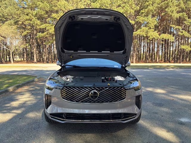 2026 Aurora Silver Volvo XC90 B6 Plus 7-Seater AWD SUV