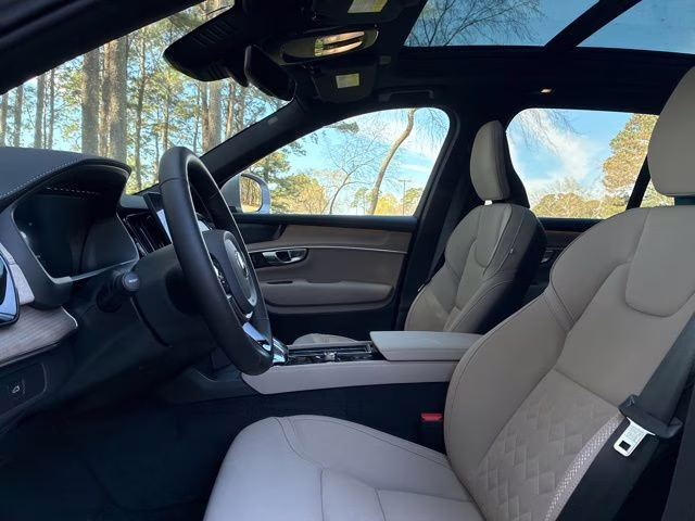 2026 Aurora Silver Volvo XC90 B6 Plus 7-Seater AWD SUV