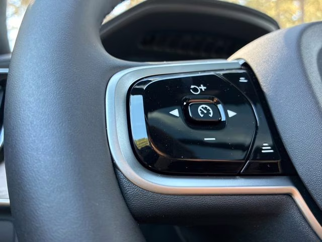 2026 Aurora Silver Volvo XC90 B6 Plus 7-Seater AWD SUV