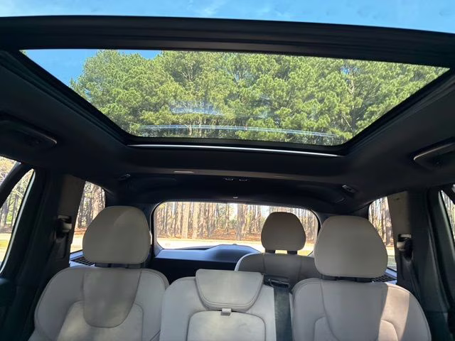 2026 Aurora Silver Volvo XC90 B6 Plus 7-Seater AWD SUV