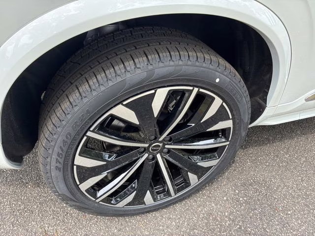 2026 Crystal White Volvo XC90 B6 Ultra 7-Seater AWD SUV