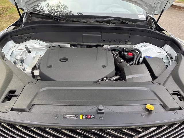 2026 Crystal White Volvo XC90 B6 Ultra 7-Seater AWD SUV