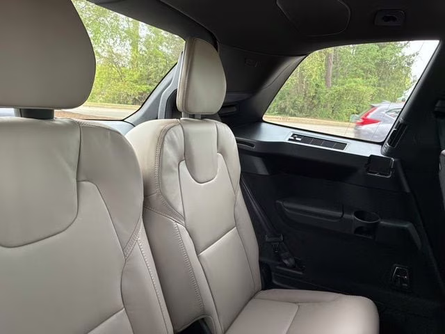 2026 Crystal White Volvo XC90 B6 Ultra 7-Seater AWD SUV