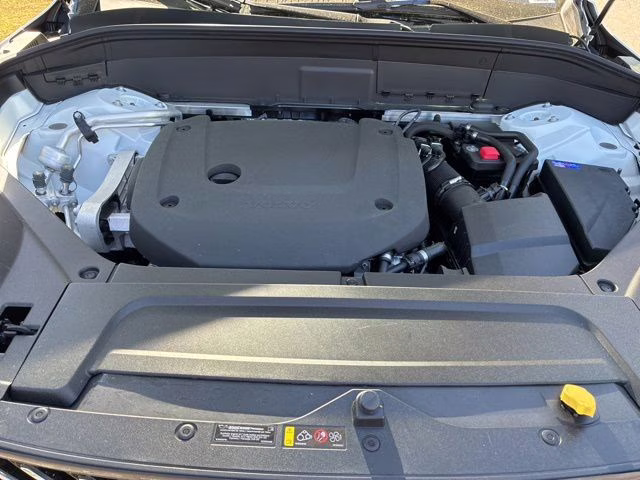 2026 Crystal White Volvo XC90 B6 Ultra 7-Seater AWD SUV