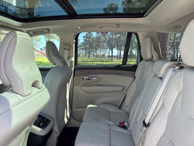 2026 Crystal White Volvo XC90 B6 Ultra 7-Seater AWD SUV