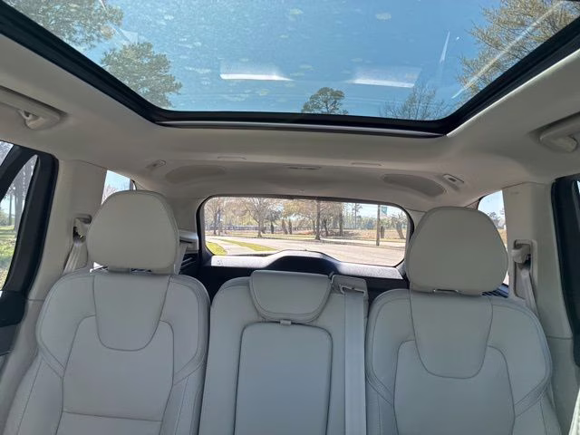 2026 Crystal White Volvo XC90 B6 Ultra 7-Seater AWD SUV