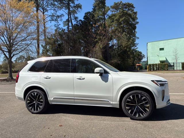2026 Crystal White Volvo XC90 B6 Ultra 7-Seater AWD SUV