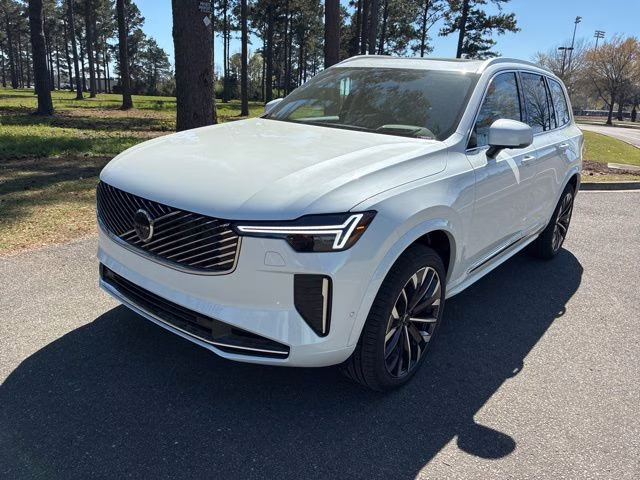 2026 Crystal White Volvo XC90 B6 Ultra 7-Seater AWD SUV