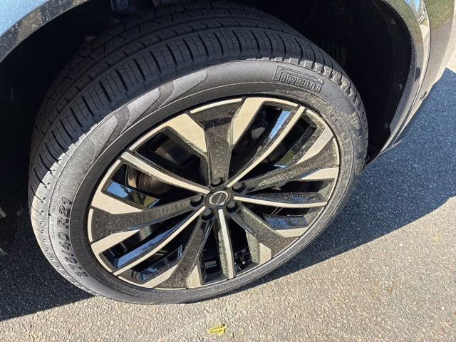 2026 Denim Blue Volvo XC90 B6 Ultra 7-Seater AWD SUV