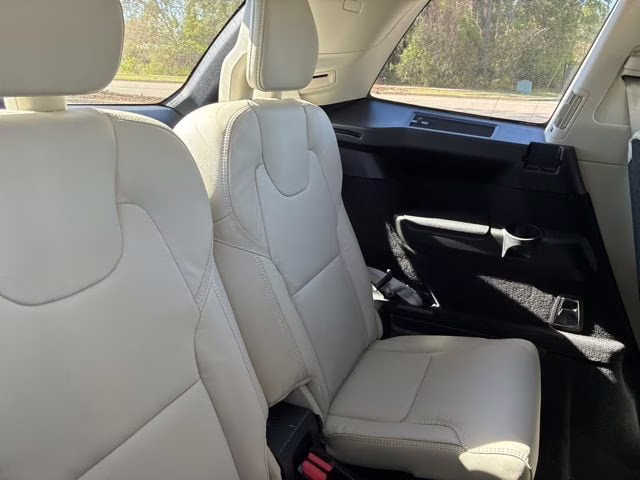 2026 Denim Blue Volvo XC90 B6 Ultra 7-Seater AWD SUV