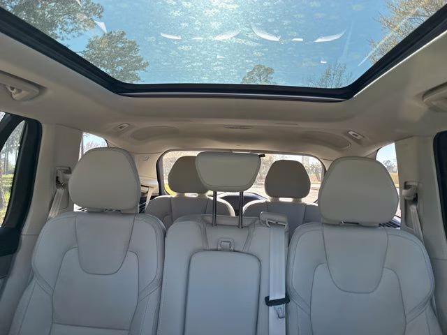 2026 Denim Blue Volvo XC90 B6 Ultra 7-Seater AWD SUV