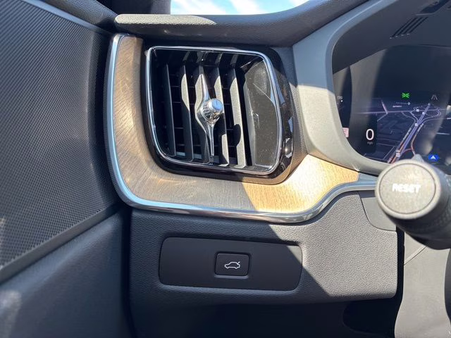 2026 Bright Dusk Volvo XC60 B5 Plus AWD SUV