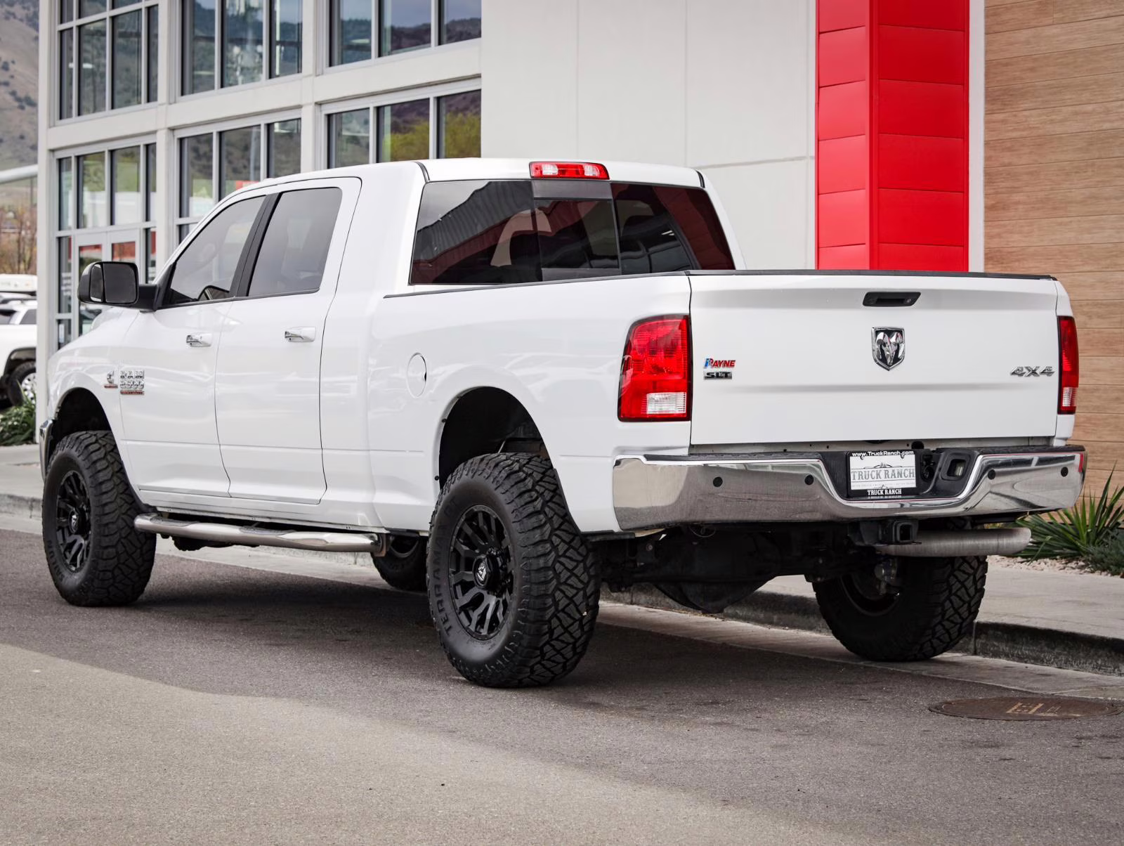 2017 Bright White Clearcoat Ram 2500 SLT 4X4 Truck
