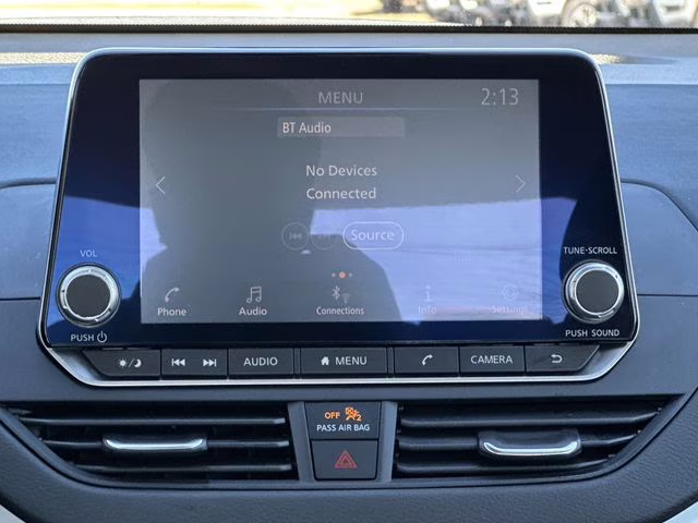 2025 Glacier White Nissan Altima 2.5 S FWD Sedan