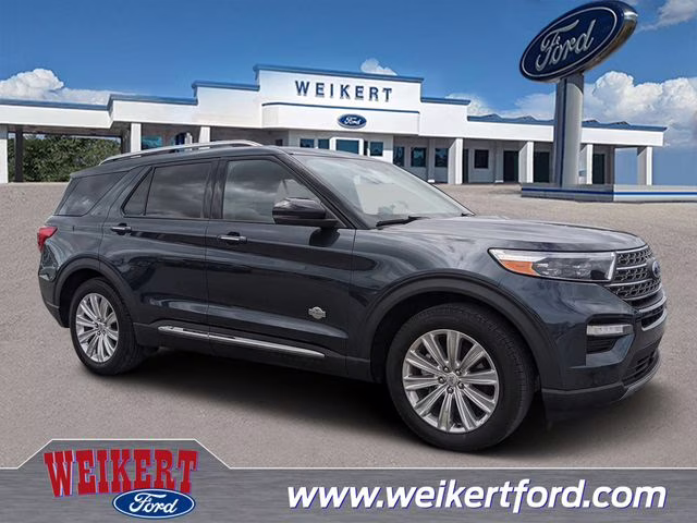 2023 Blue Metallic Ford Explorer King Ranch RWD SUV