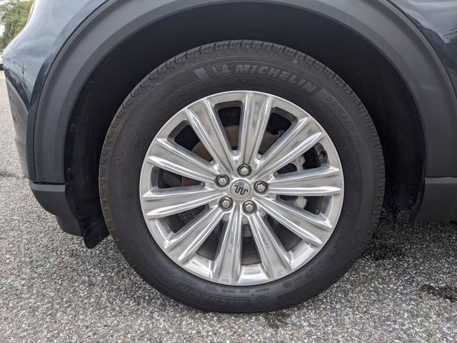 2023 Blue Metallic Ford Explorer King Ranch RWD SUV