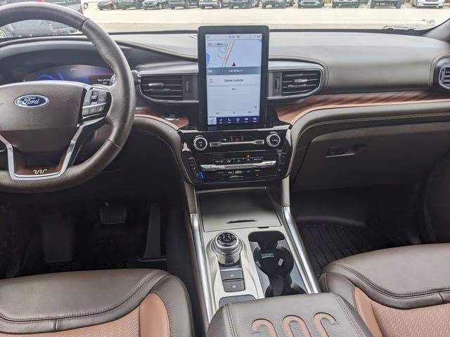 2023 Blue Metallic Ford Explorer King Ranch RWD SUV