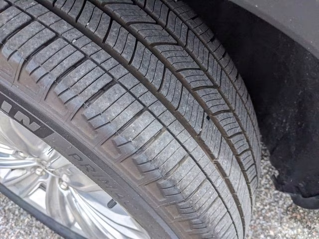 2023 Blue Metallic Ford Explorer King Ranch RWD SUV