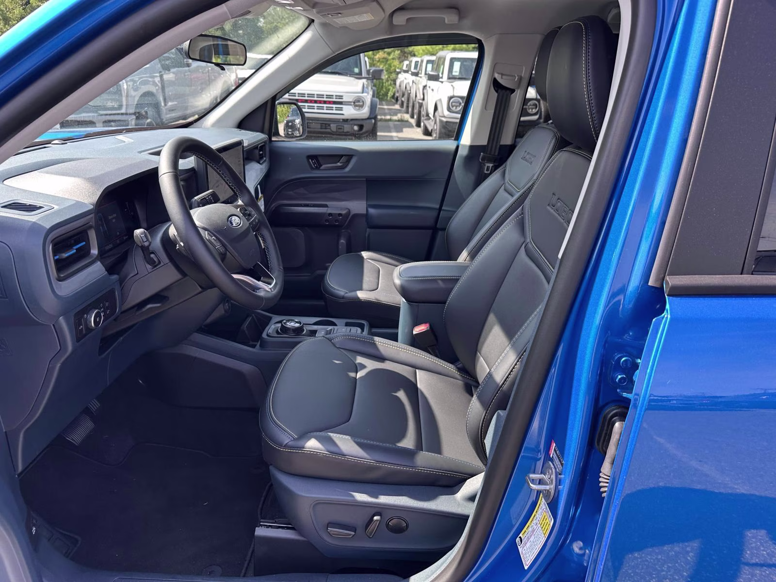 2026 Velocity Blue Ford Maverick Lobo Standard AWD Truck