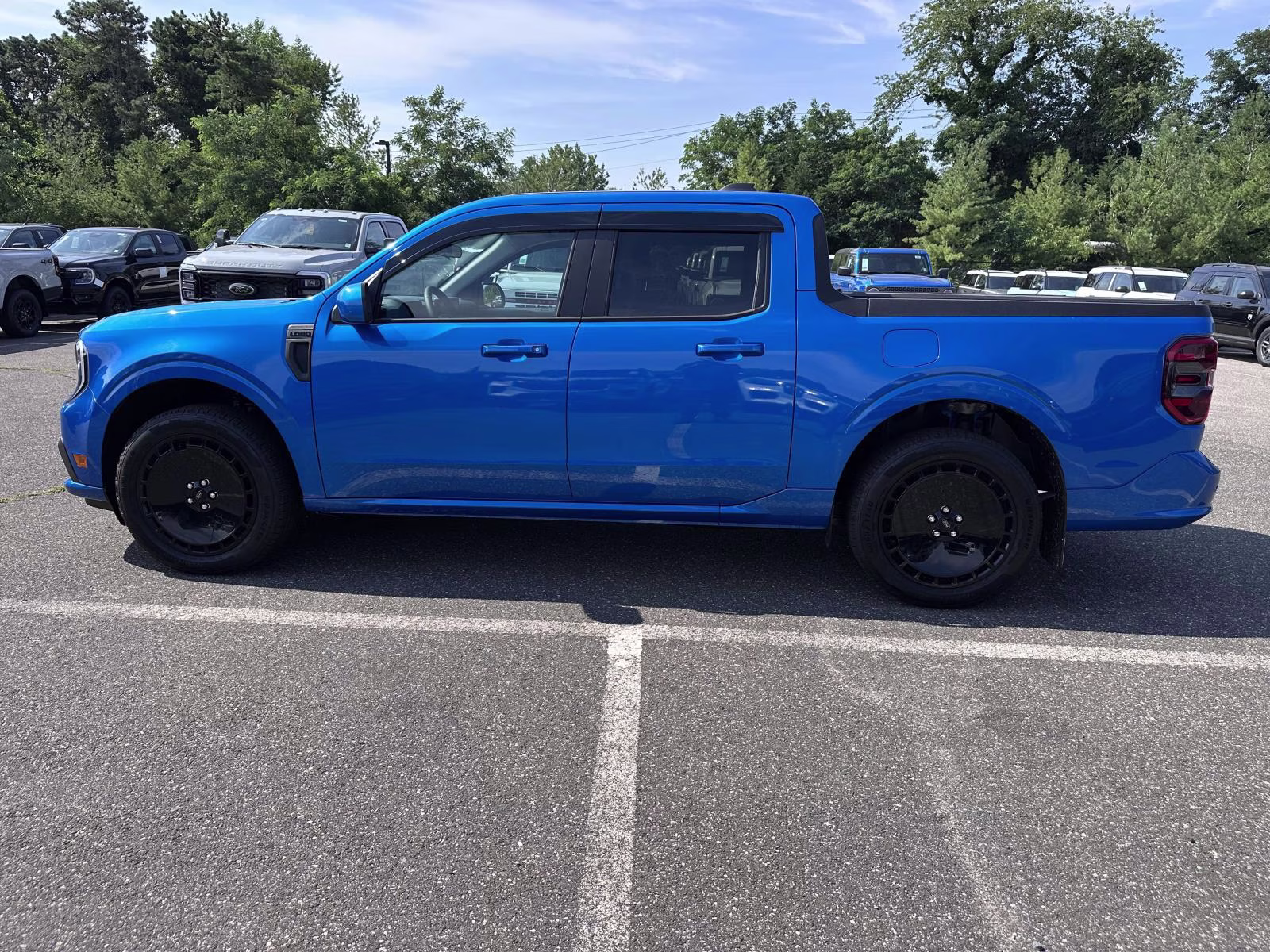 2026 Velocity Blue Ford Maverick Lobo Standard AWD Truck